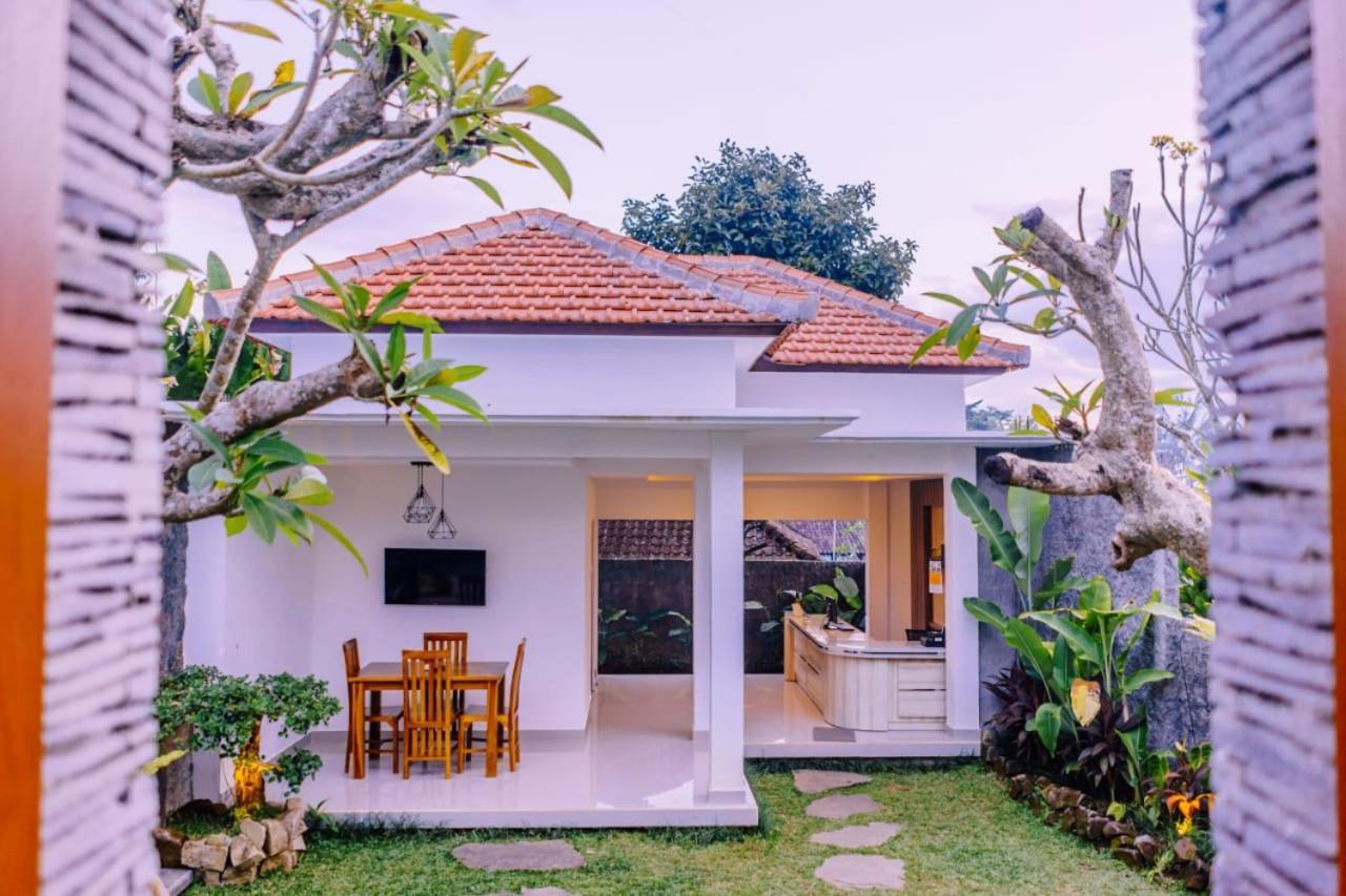 The Sidemen Villa Buitenkant foto